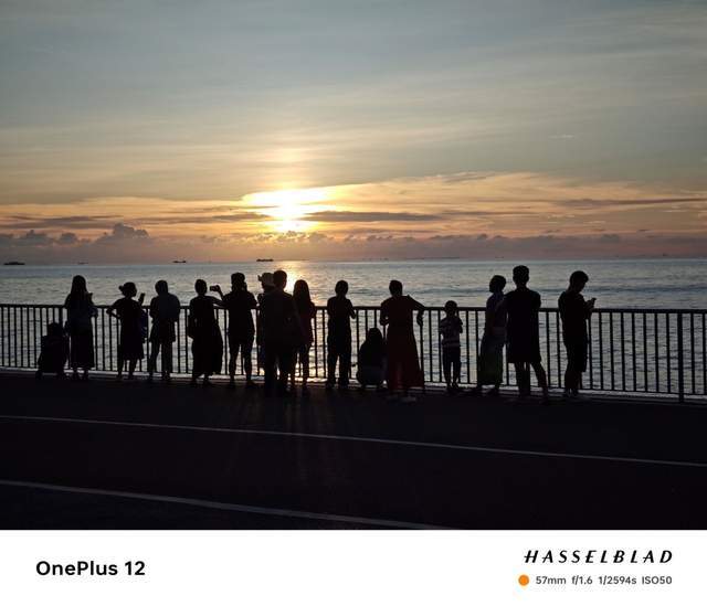 毕业季旅拍的记录:一加12影像深度体验,看看什么是哈苏味