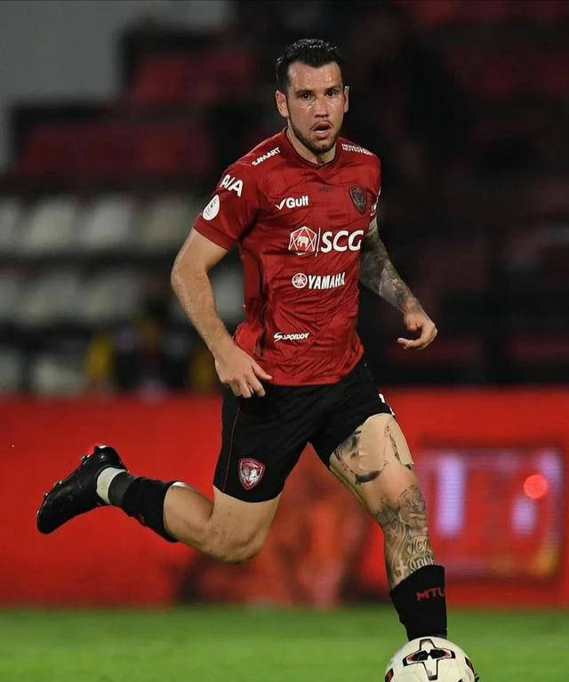 上海海港签下97场造78球外援 聚焦亚冠赛事_波普_上港_联赛