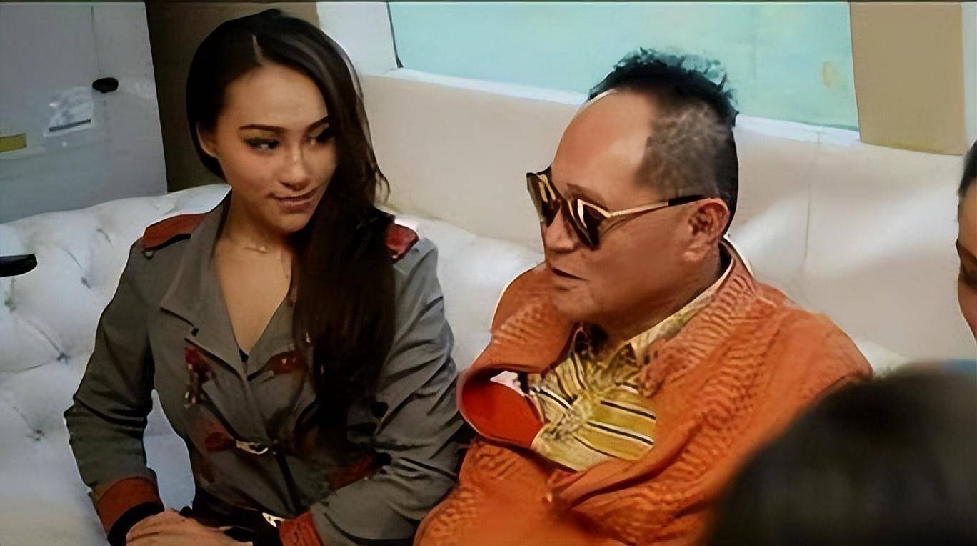 赵世曾:87岁还在泡妞,每年换176个女友,刘銮雄都自愧不如