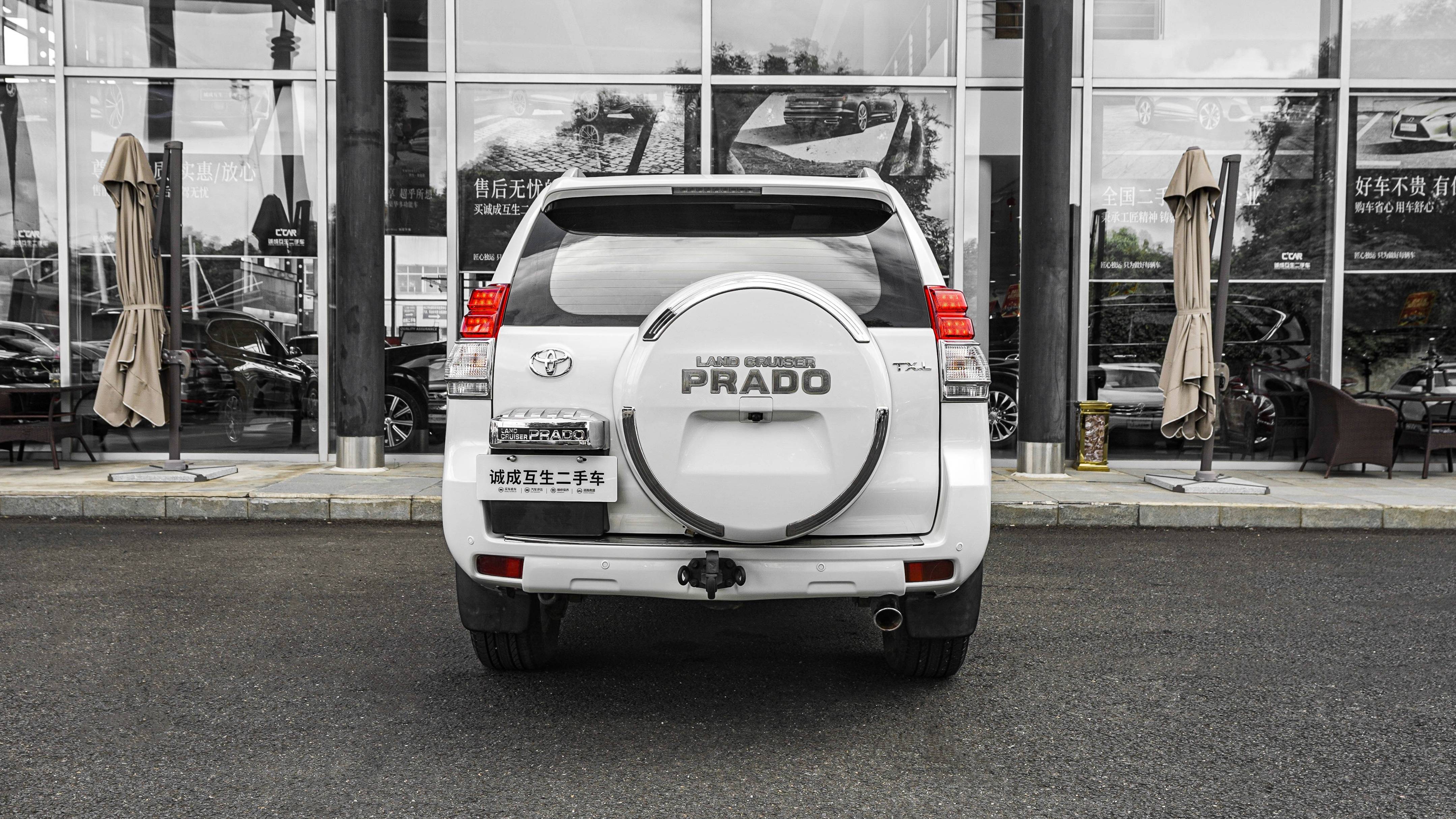 进川入藏的越野利器,现在10几万就能入手!【丰田 普拉多 中东版】