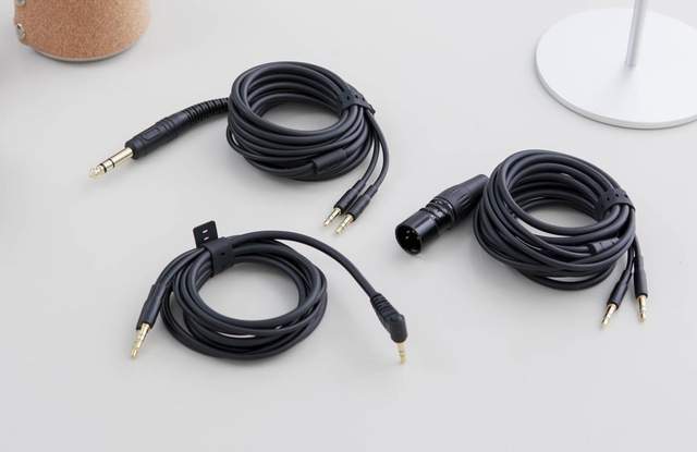 一耳封神，演绎非凡篇！HIFIMAN Audivina封闭式平板监听耳机