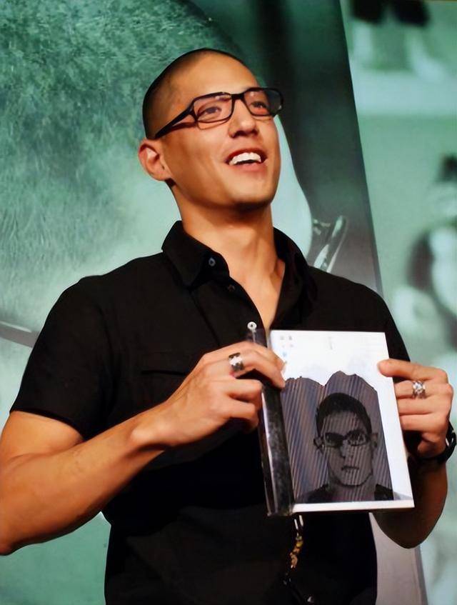 蒋家第四代蒋友柏,"完美贵公子"形象崩塌,自言:性格分裂严重_林姮怡