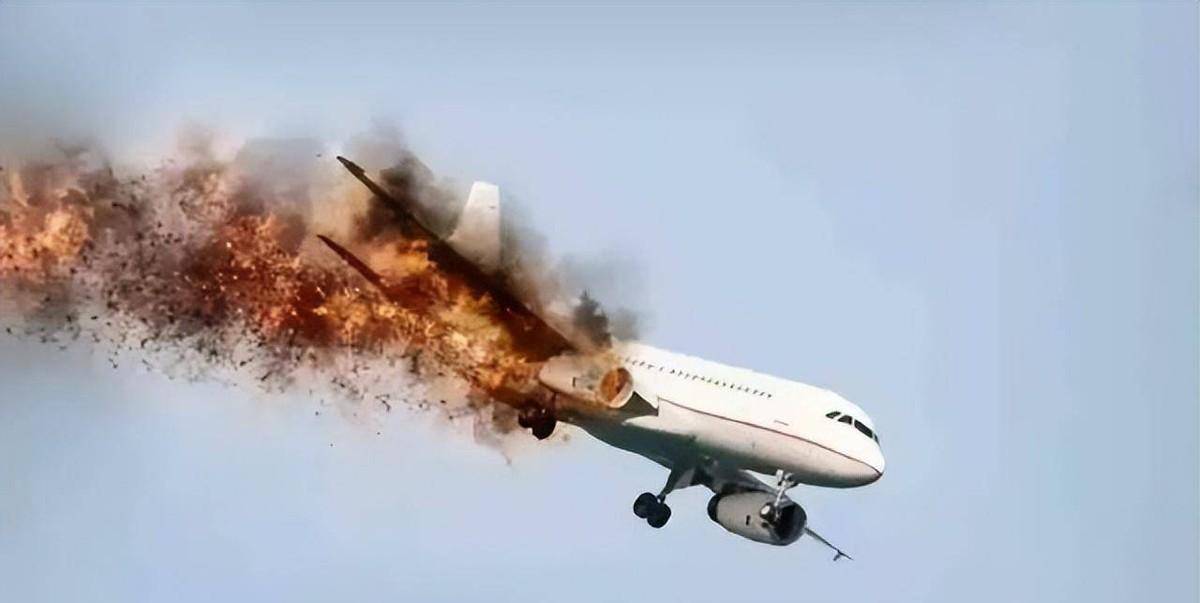 2002年大连空难112人无一生还,调查发现:一位乘客买了7份意外险