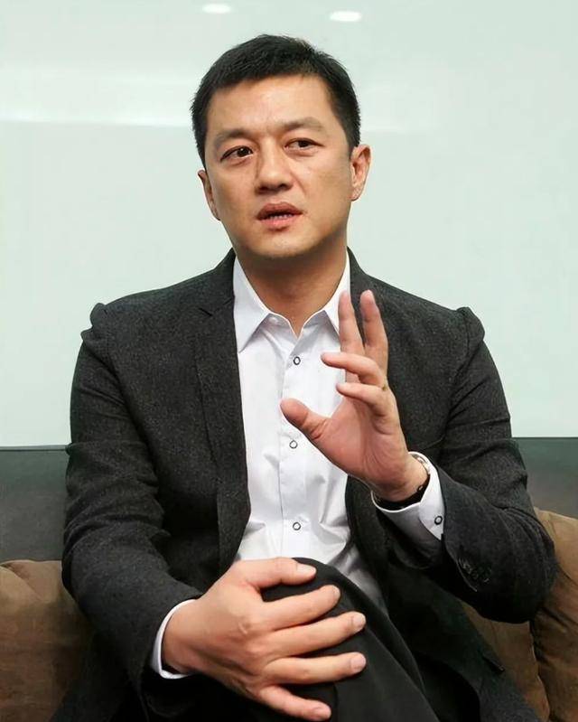 纪实认识24年,因为6万元闹翻!李亚鹏被好友曝拖欠工资