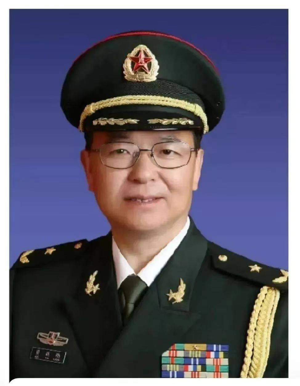 贾随刚将军八一抒怀