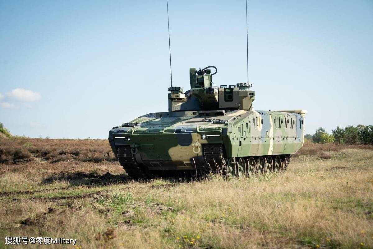 莱茵金属公司向匈牙利交付首辆山猫步兵战车 很快将向