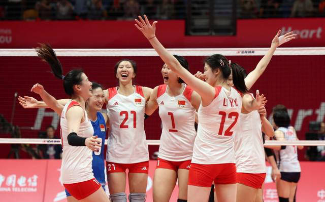 cctv5直播!中国女排首战美国女排,争夺奥运冠军开门红