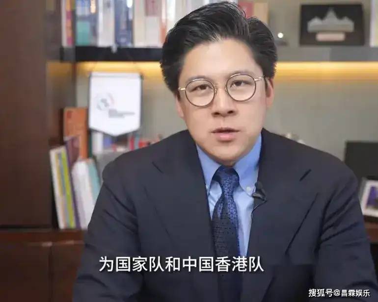 原创            霍启刚现身巴黎奥运开幕式，和郭晶晶甜蜜合影，紧搂老婆满脸自豪-霍启刚给奥运冠军的奖励