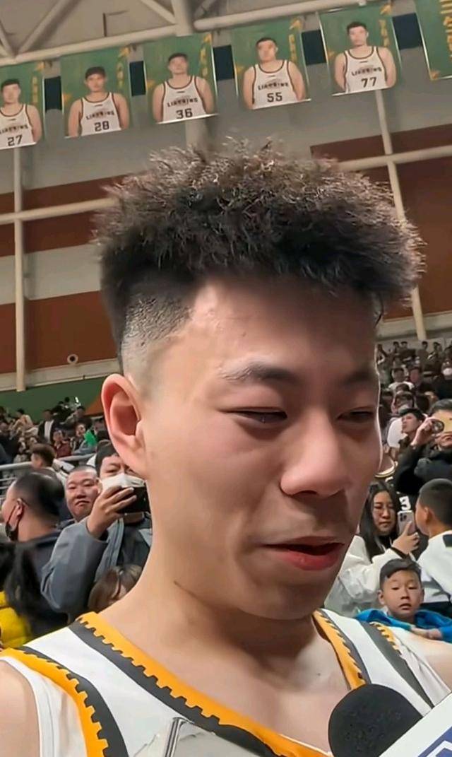 张镇麟这一扣,直接提升了cba的观赏品质!几乎锁定赛季最佳灌篮!