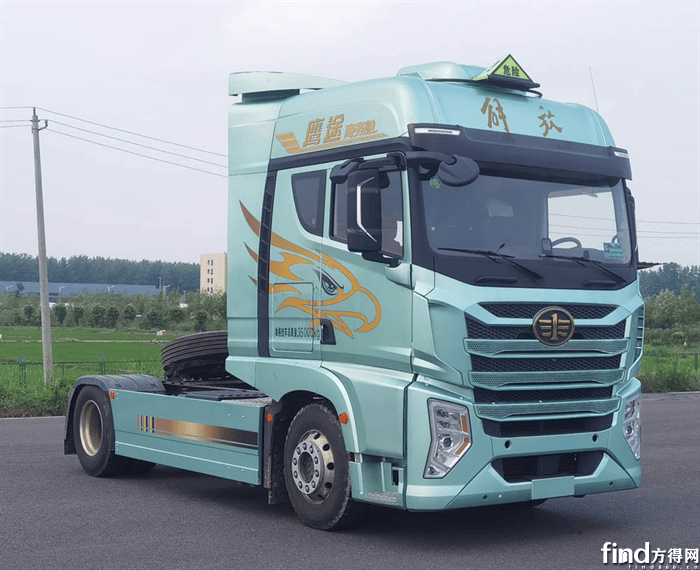 解放鹰途危险品运输车型 东风龙擎燃气车新品 _最新款北奔重卡牵引车_第385批牵引车公告 新能源牵引车市场分析