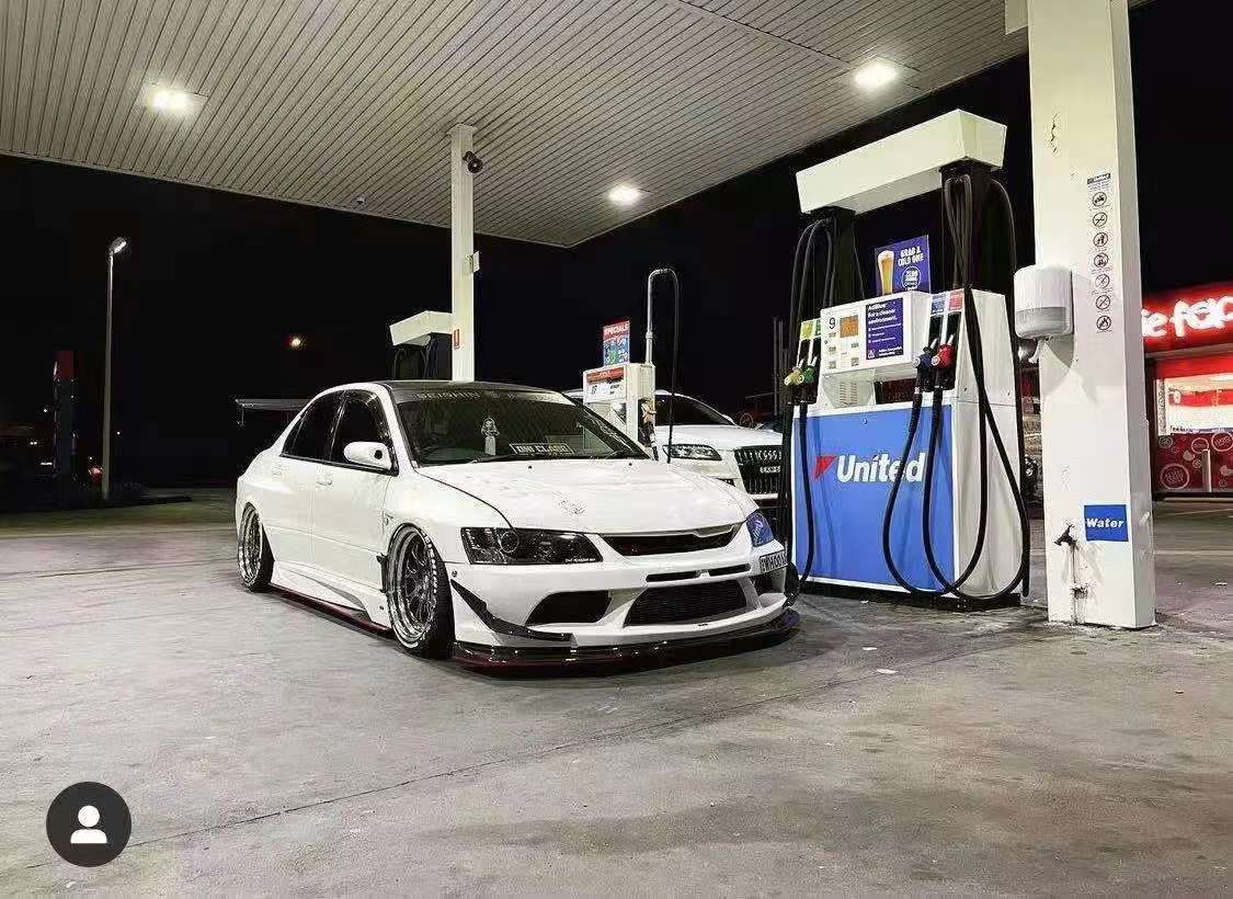 威风凛凛 三菱evo改装airbft气动避震案例