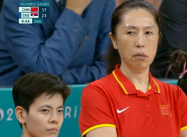 女篮失利背后的真相:郑薇战术存疑,姚明陷入沉思