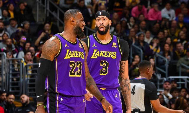 湖人新赛季轮换阵容基本确定,首发阵容实力依旧强劲