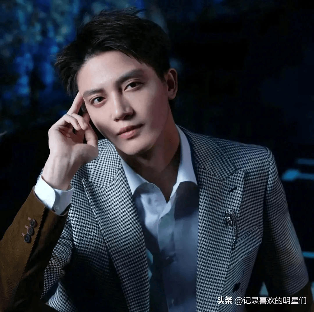 来看看阳光运动男演员:陈博豪,未来之星加油!