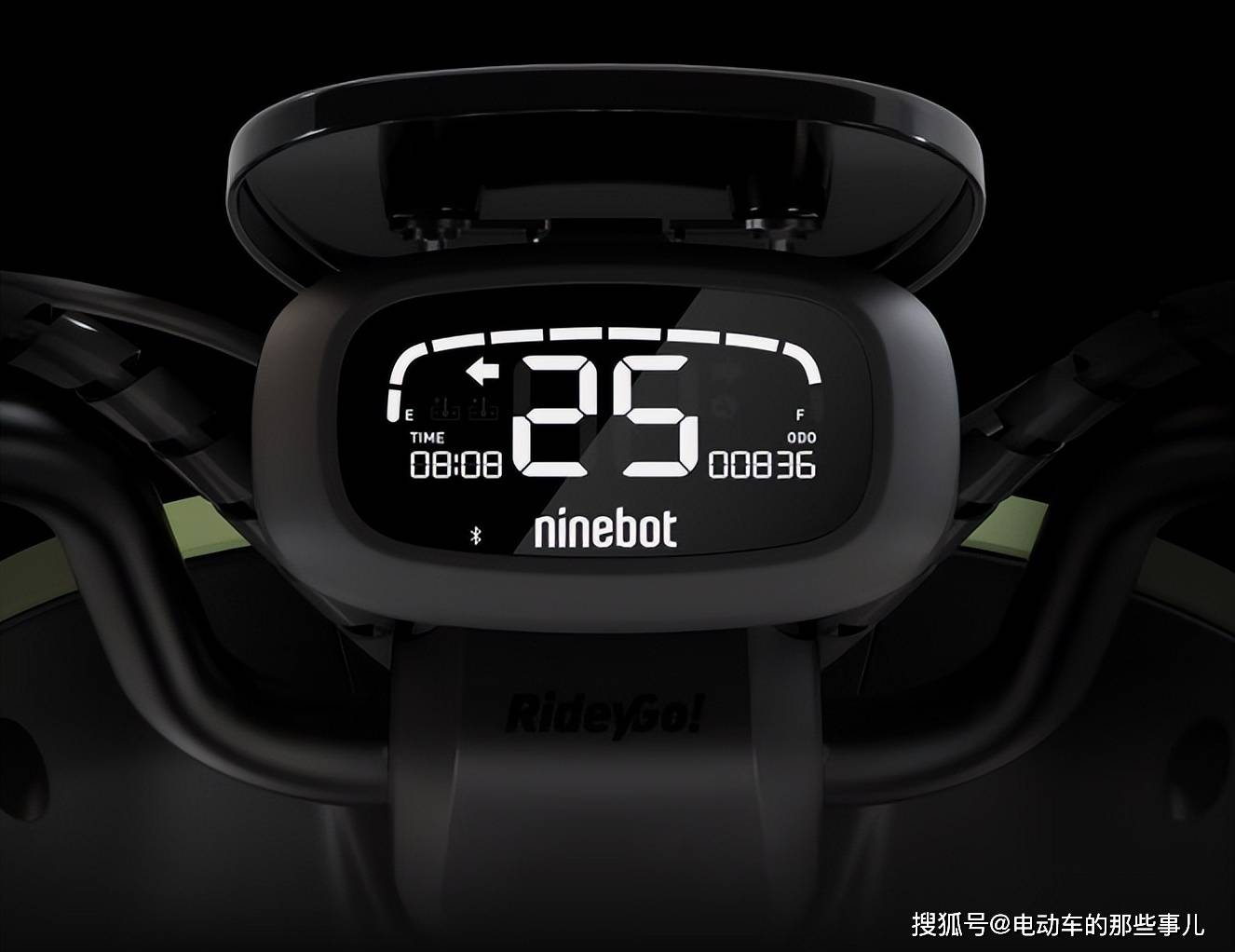 8月电动车"大战",雅迪,九号,爱玛锂电车降价,最高降1200元