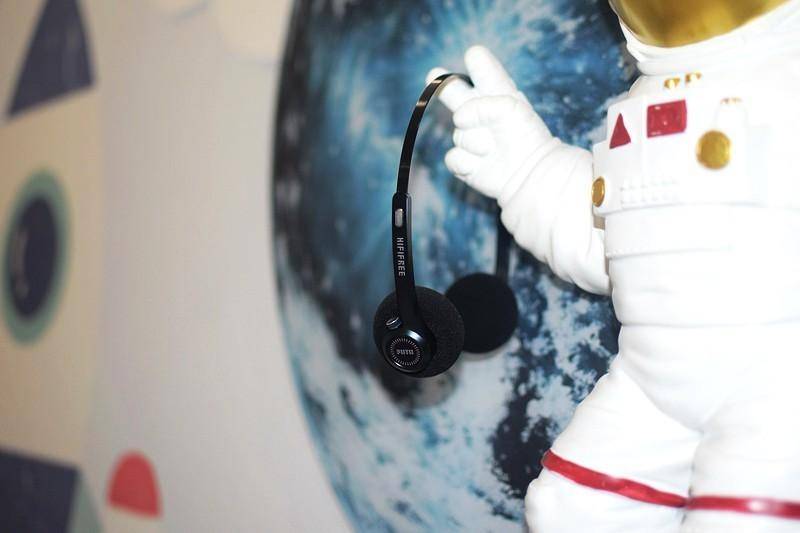 轻盈设计与出色音质的完美结合 魔浪HiFiFree