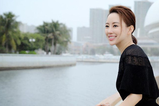 "九球天后"潘晓婷,如今36岁仍没有出嫁,业余赛车打拳让人羡慕