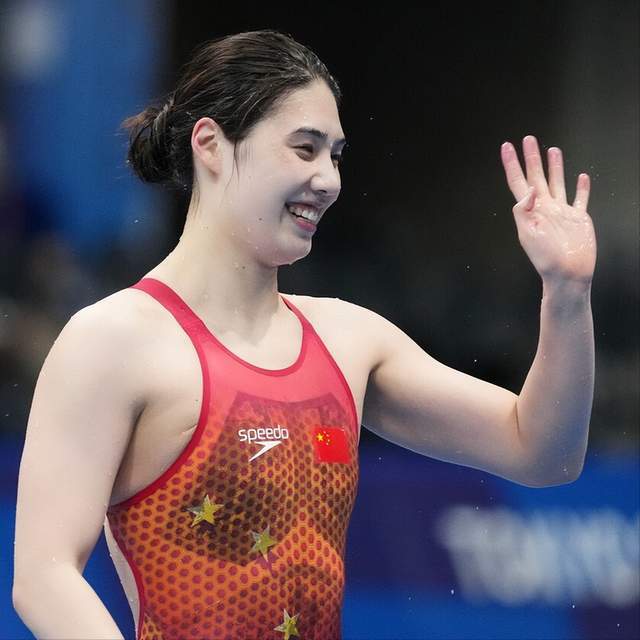 (15评巴黎奥运):张雨霏和陈雨菲,你们都是好样的