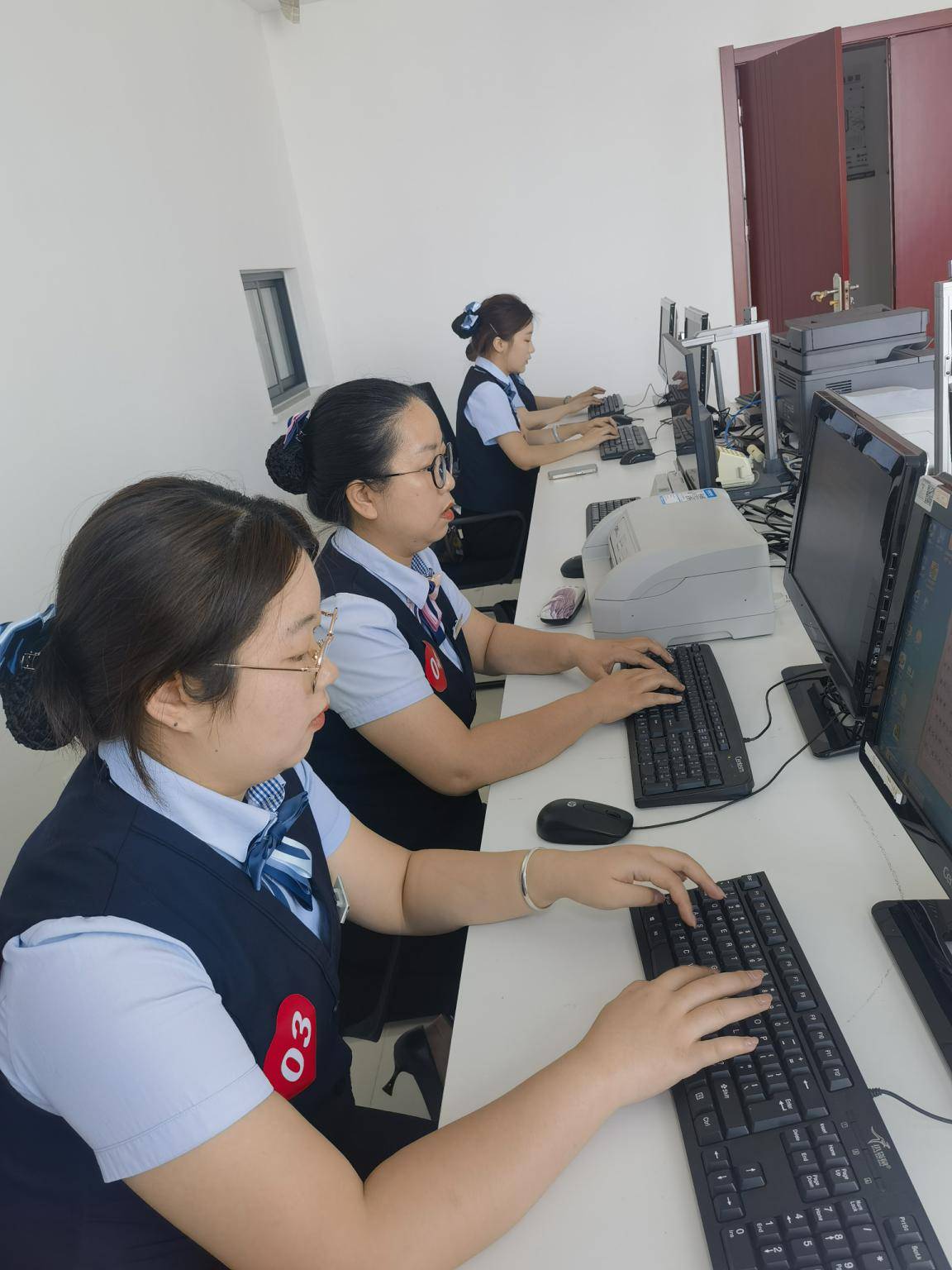 优化客户体验——邮储银行常德市分行举办技能比武竞赛_网点_员工_全