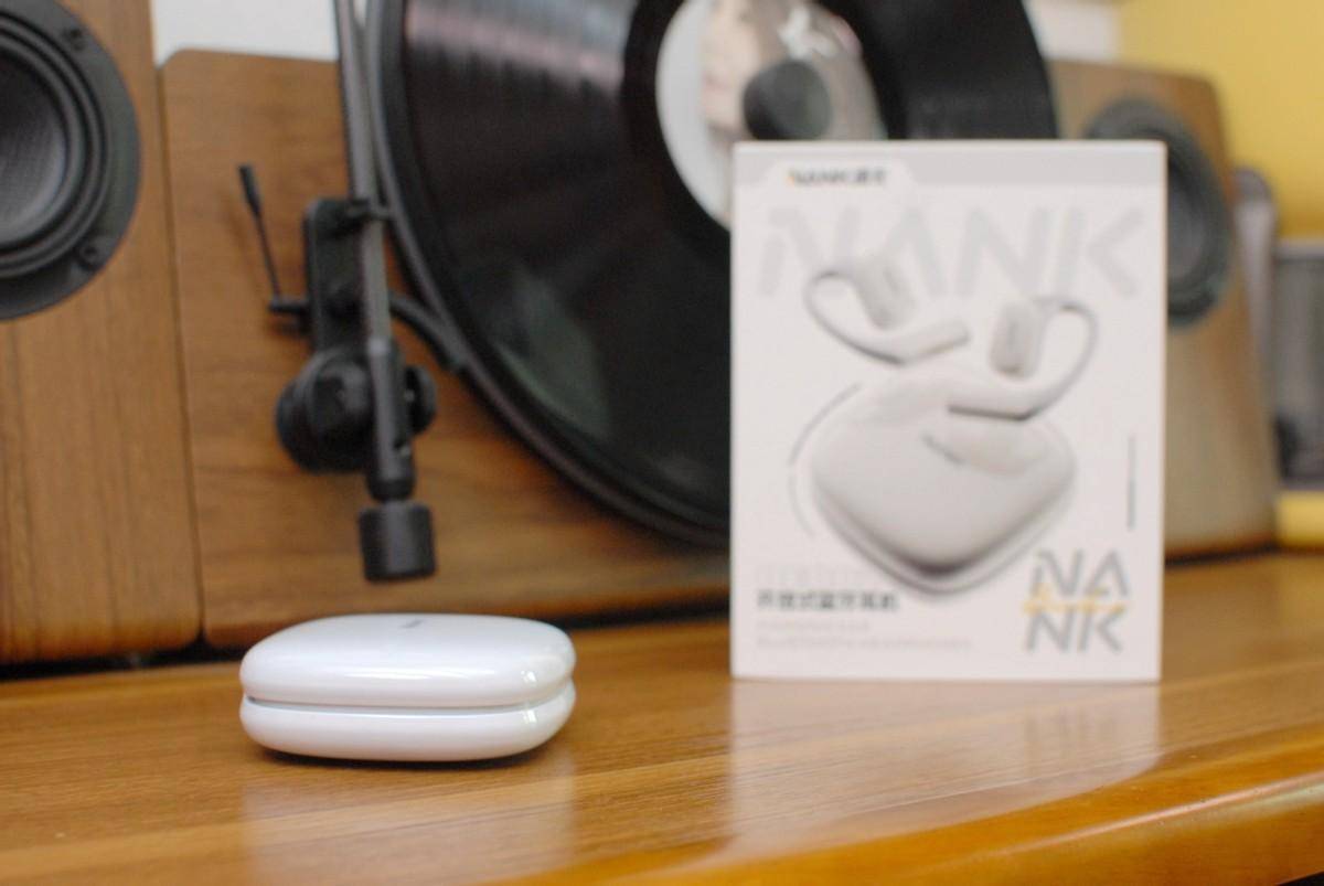 南卡OE CC2气传导耳机:灵动三色,旗舰级体验,重新定义百元耳机