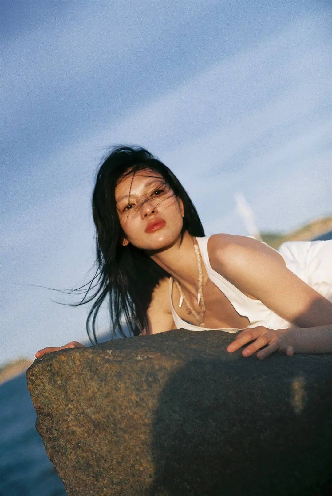 《负负得正》女主角邱天,影坛小小花