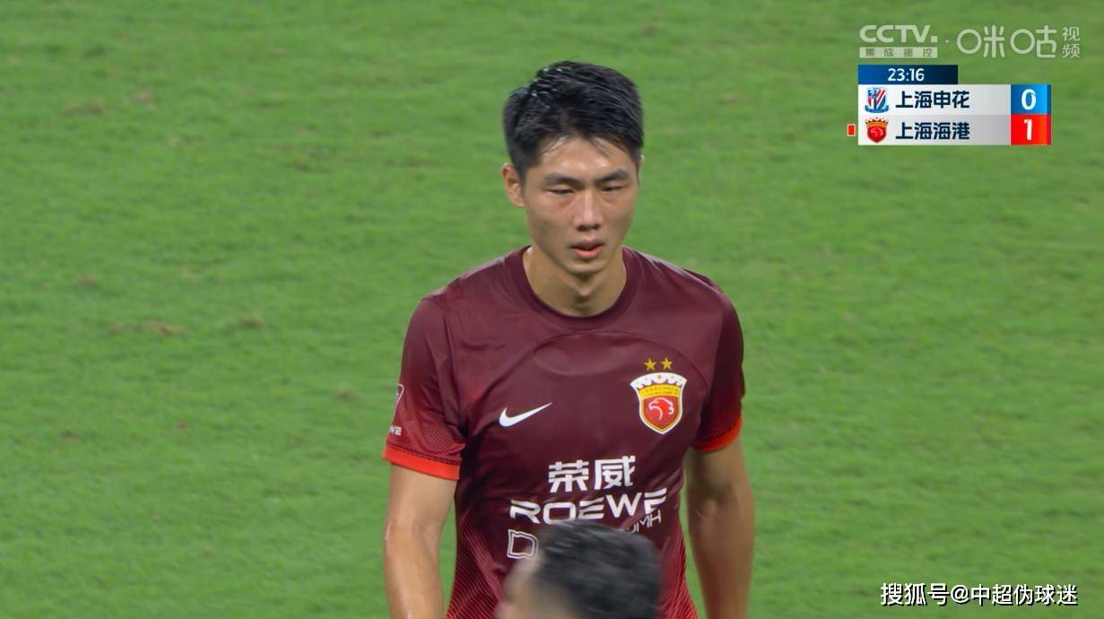 上海德比神剧情!费南多7分钟造红牌 点球,路易斯丢点,上港逃过一劫