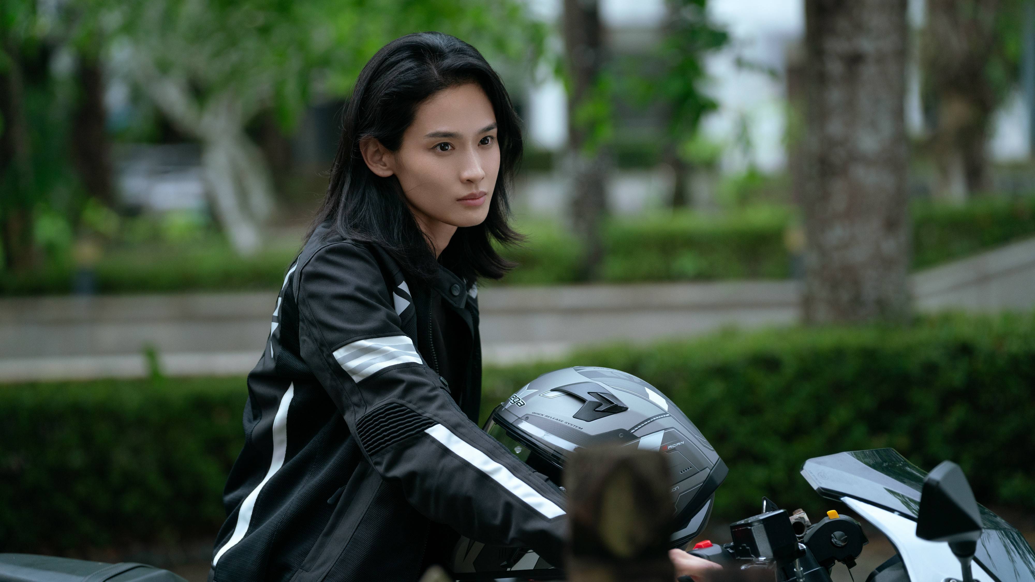 高分缉凶！屈菁菁领衔《真相背后》今日开播能文善武精湛演技收割口碑_搜狐网