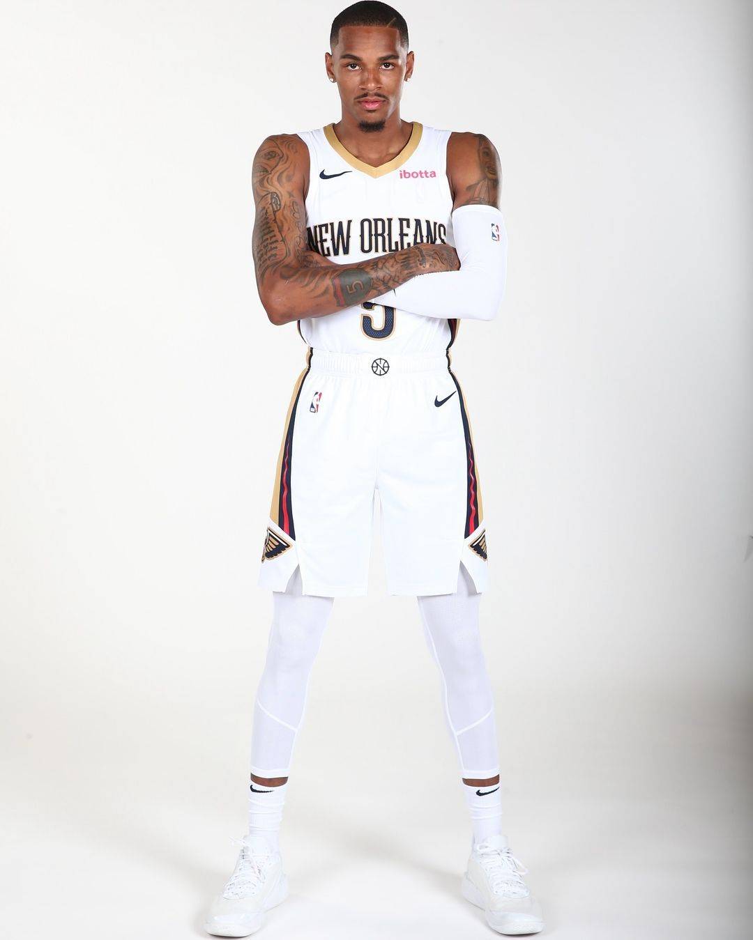 炸了!减重30斤!锡安体型大变样,下赛季目标场均30分13板,美媒:新mvp