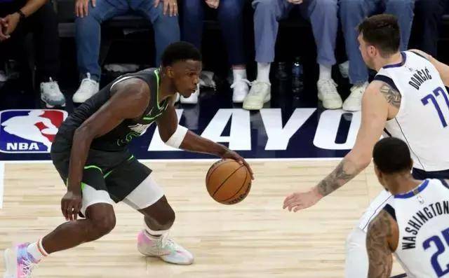 5年3.46亿美元，NBA将迎历史最大合同！可你打法很难拿总冠军-nba现役最高合同