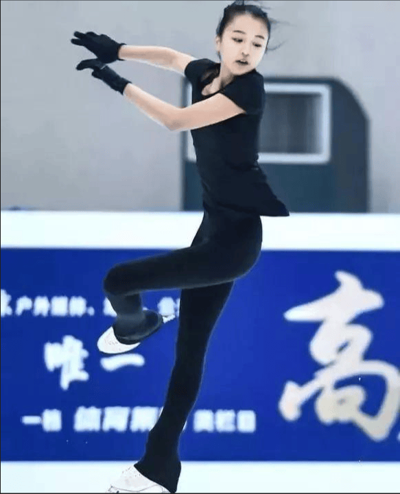 拒绝美国高薪诱惑,坚决退还美国国籍,朱易:我只想代表中国队参赛!