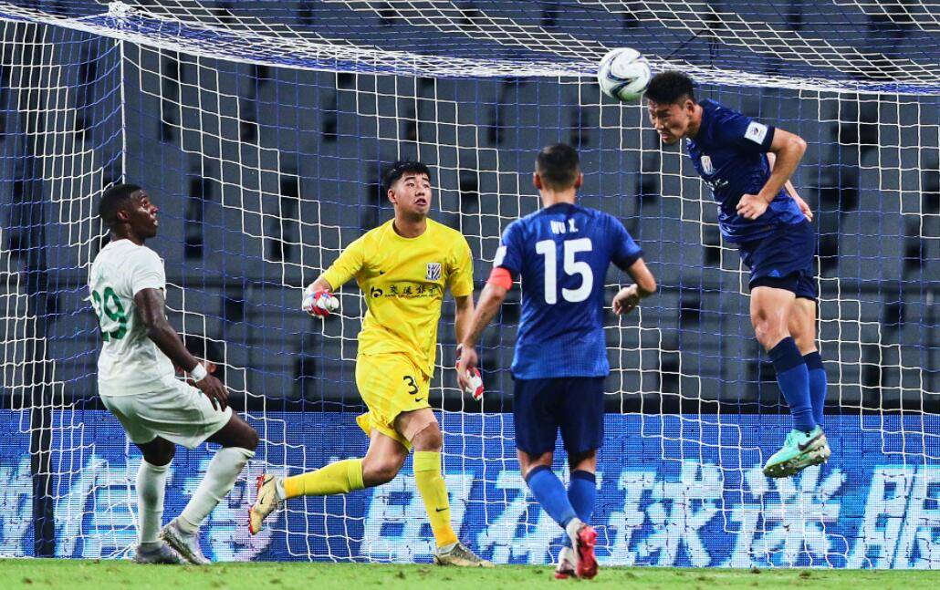 足协杯申花淘汰国安,放大10倍后看细节,原因清晰可见