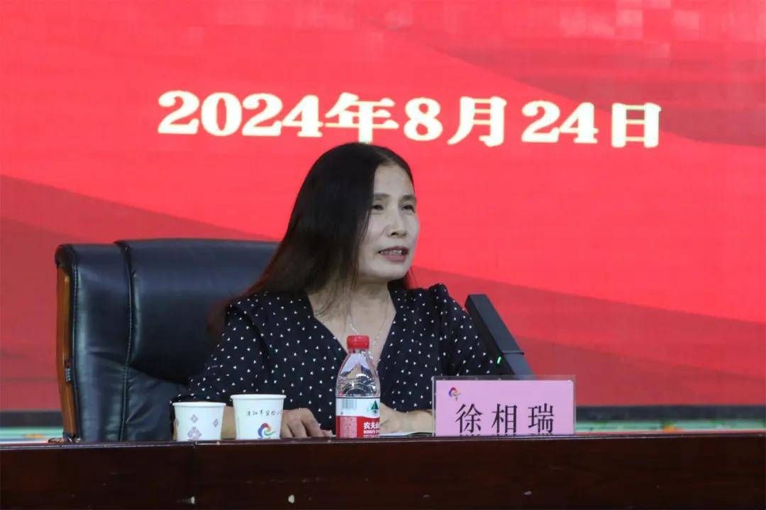  李局长教育理念 _濮阳市教育局局长_