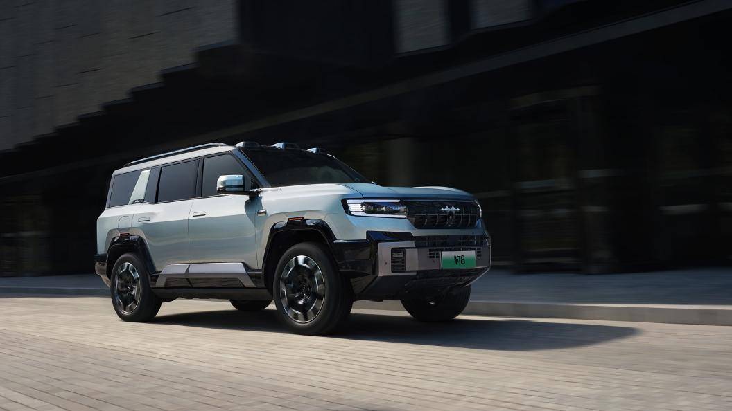 方程豹携手华为乾崑智驾,首搭豹8,共同打造全球首个硬派专属智驾方案