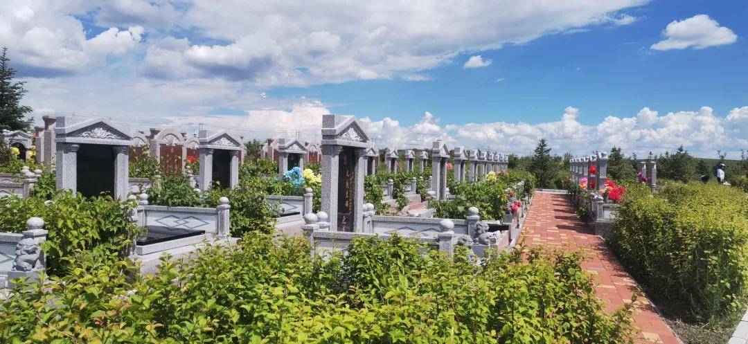 呼伦贝尔达永山生态陵园:美丽人生后花园