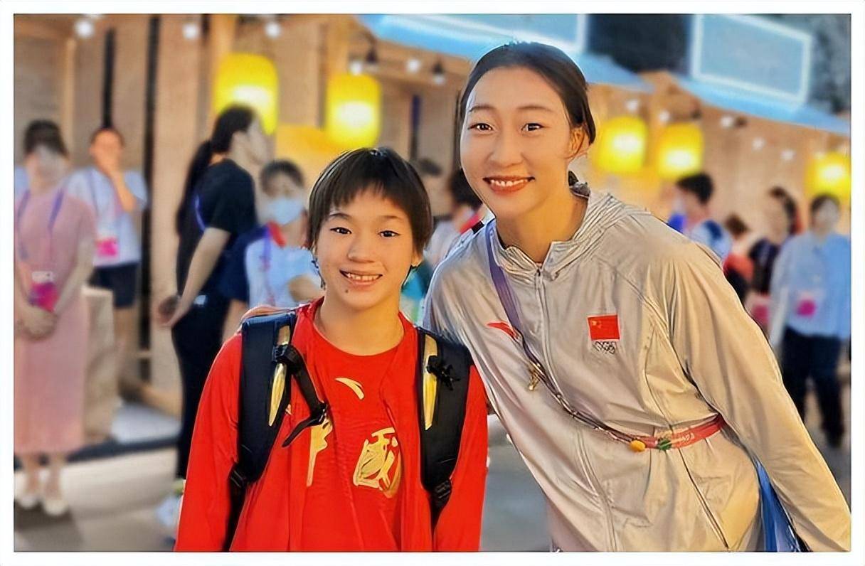 全红婵和爸爸见面了，全红婵和爸爸合照曝光！-全红婵爸爸妈妈是干什么的