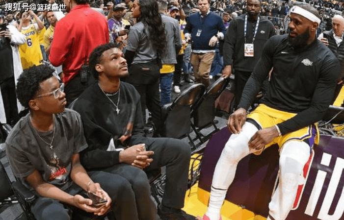 詹姆斯拒绝布朗尼叫爸爸:叫我goat!