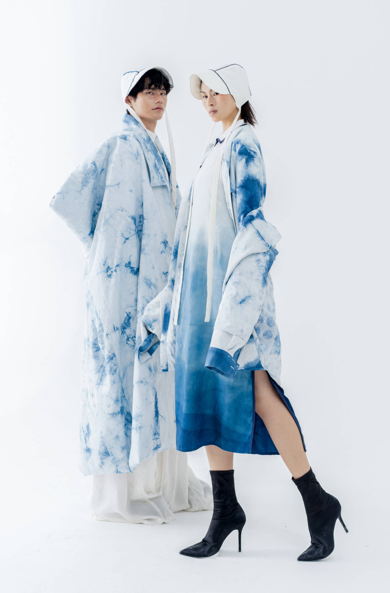 者,全面发扬"文化振兴"理念,以传统文化为媒,运用古法蜡染,手工扎染