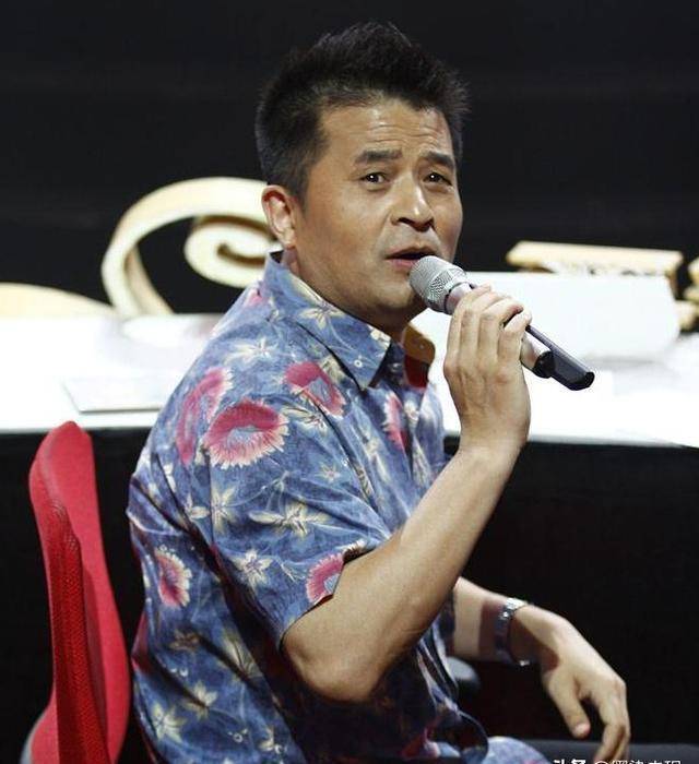 毕福剑现状曝光从央视正常退休,经营多项副业,从未定居农村