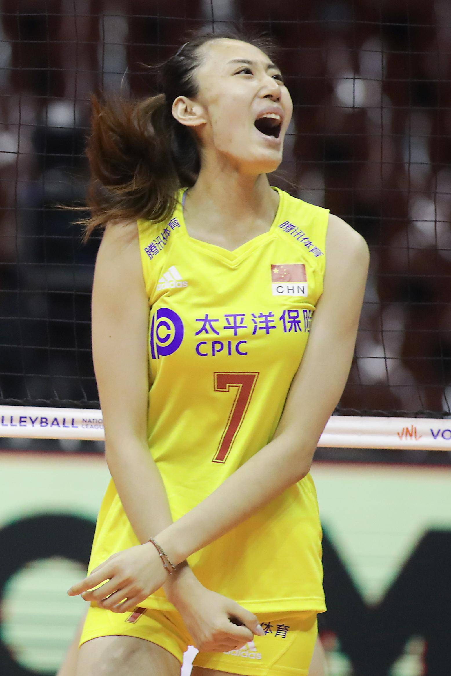 排坛女神王媛媛:身高1米95,五官精致,肤白貌美,颜值实力并存