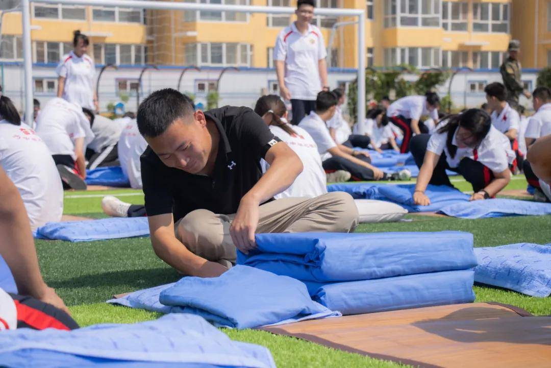 衡水顺平中学学子用标准度量行动