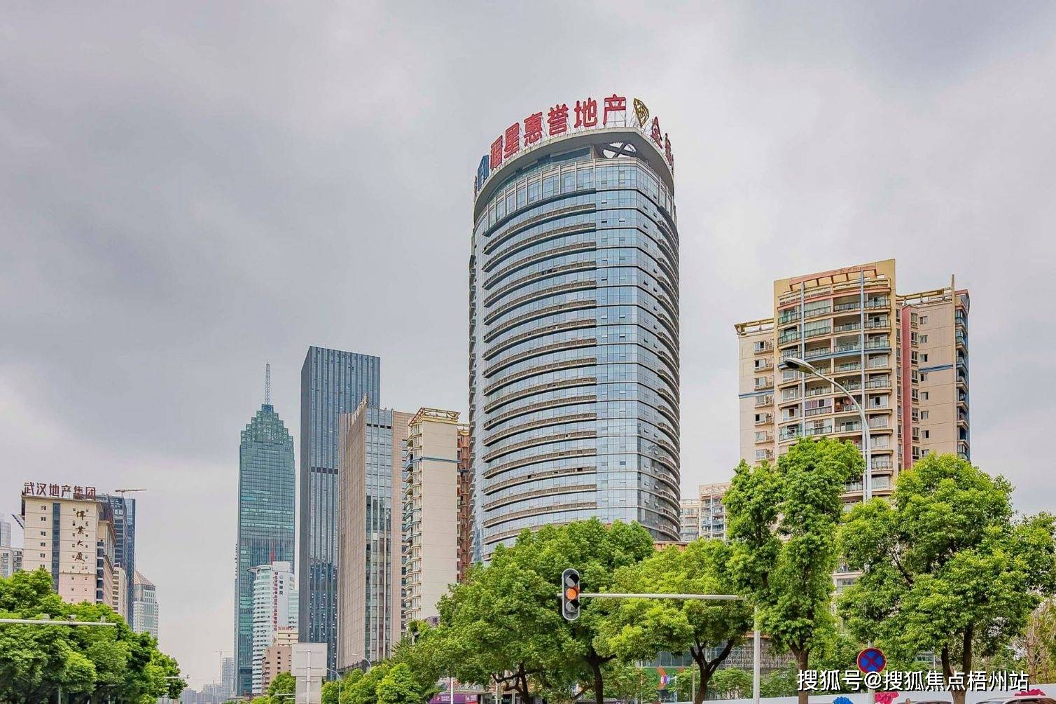 什么样的协会大厦(什么样的协会大厦可以参观)
