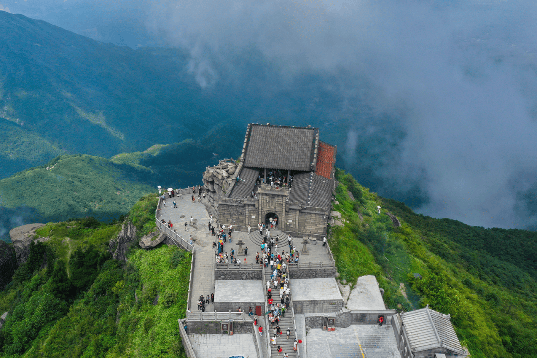 衡山海拔图片