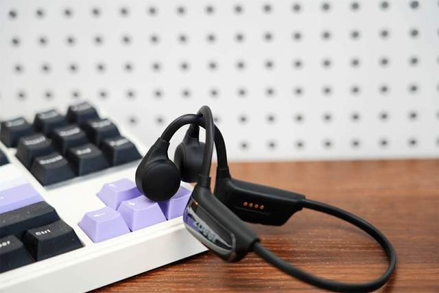 科技助听新选择:zdeer骨传导助听器,无障碍沟通新伴侣