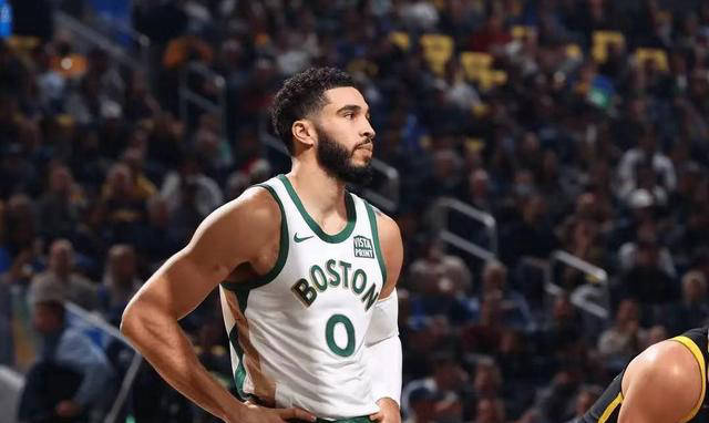 场均5分7篮板！榜眼水货让NBA球队损失惨重-nba球队当场最高得分