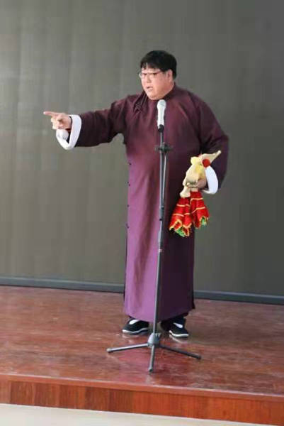 王学金：从传统到传承，牛骨数来宝的守护者_技艺_表演_艺术