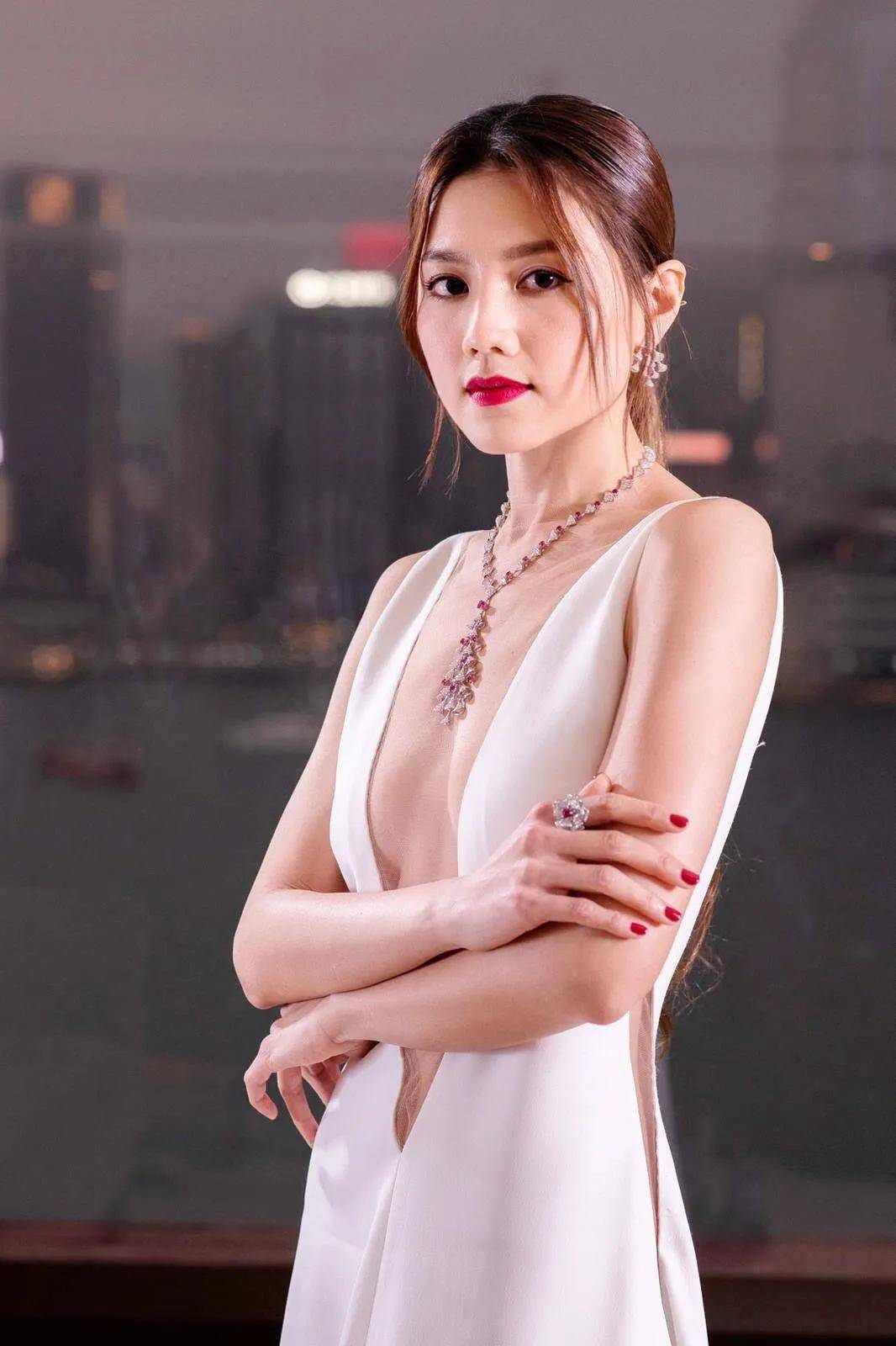 新婚试爱周秀娜罗仲谦新婚夜