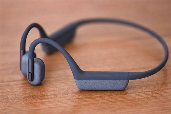 骨传导耳机哪个牌子好？盘点五大热销主流机型全方位实测分析！