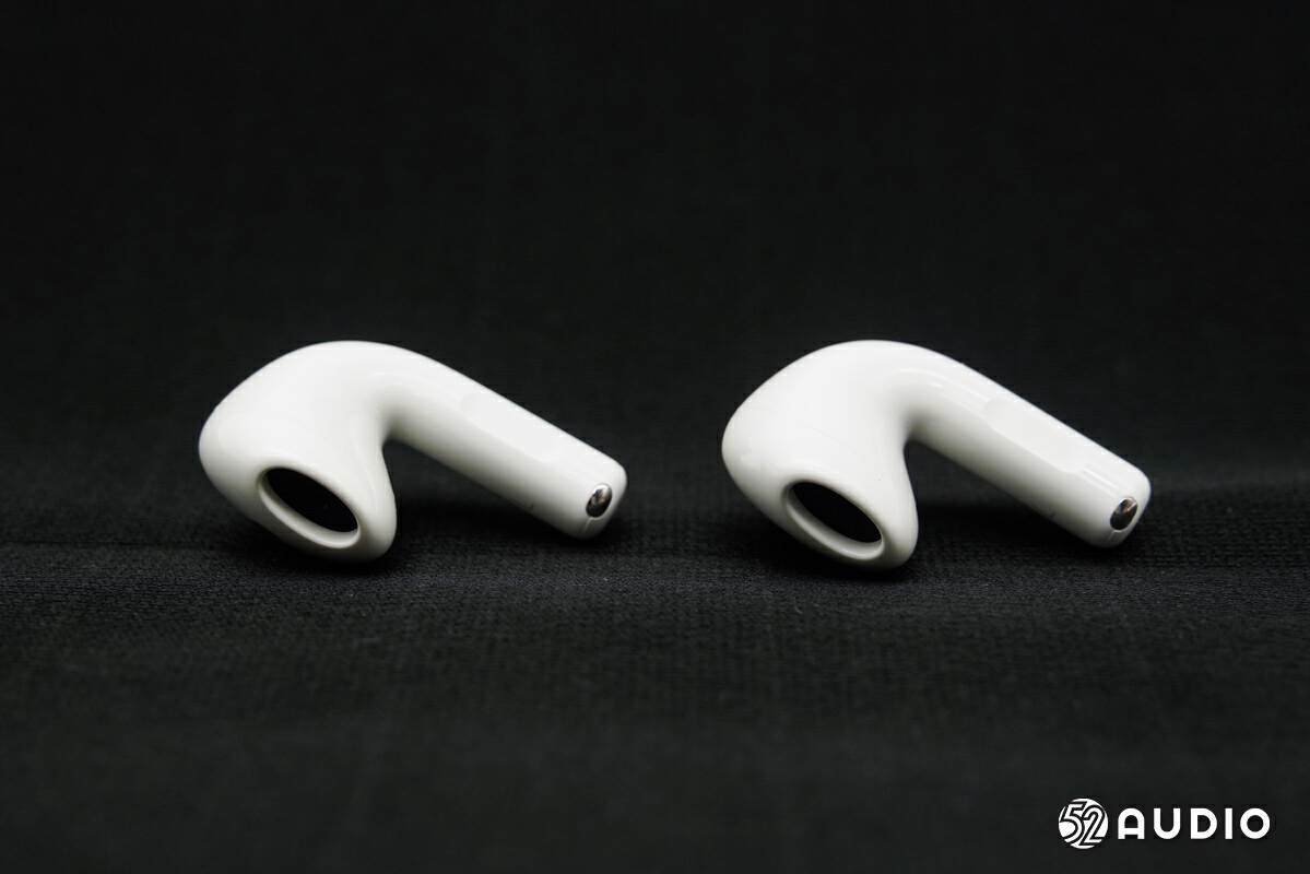 詳細對比：蘋果 AirPods 4 降噪版與普通版有何區别？