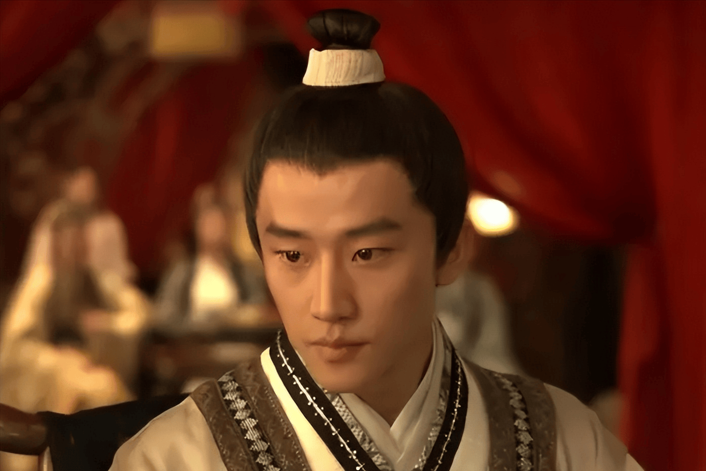 可能很多人都不知道,其实《新版红楼梦》里的薛蝌就是黄轩饰演的