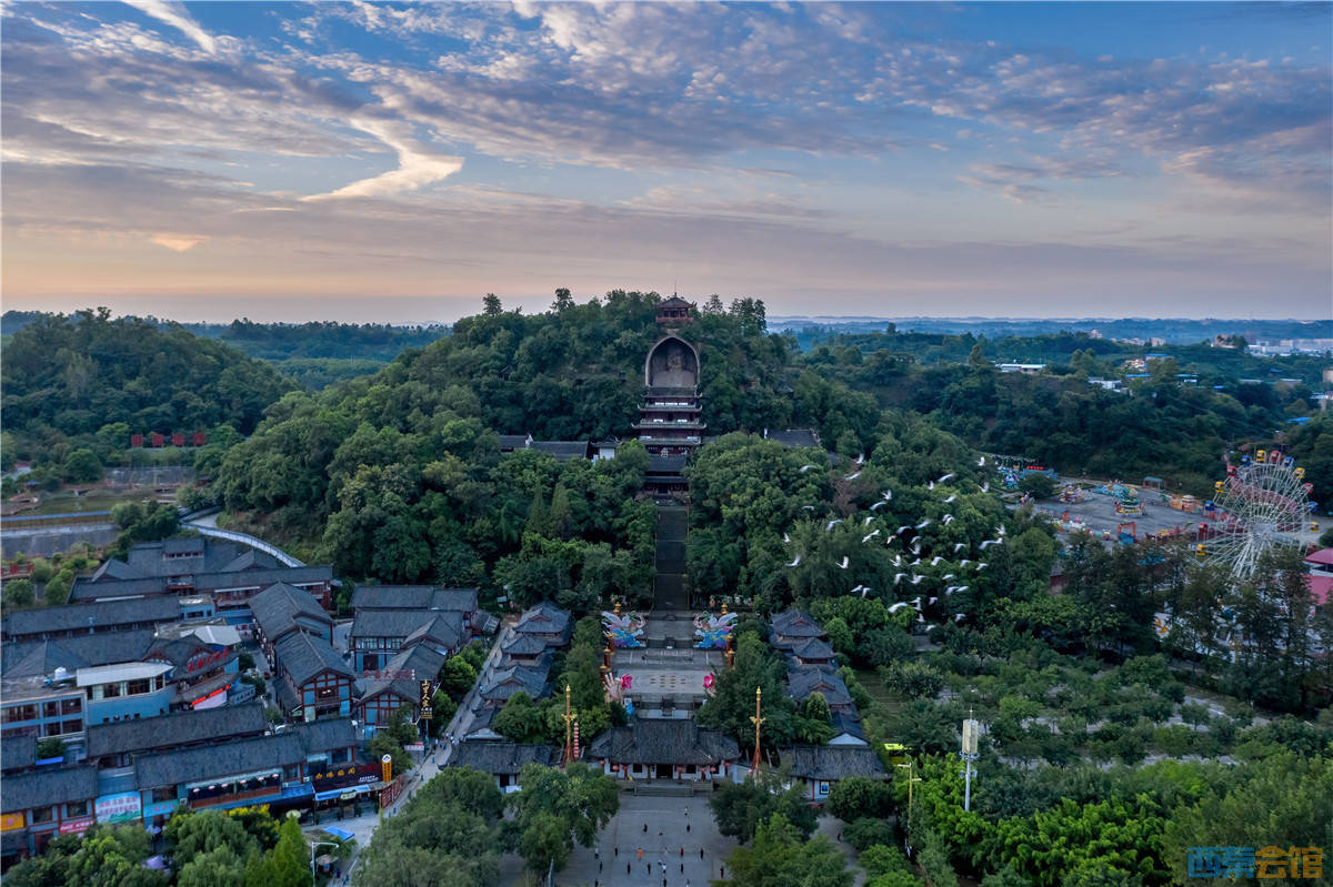 自贡旅游攻略景点大全,自贡旅游必去十大景点有哪些?看这里!_游客_历